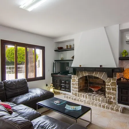 Chalet Villa Comes Alcudia (Mallorca)